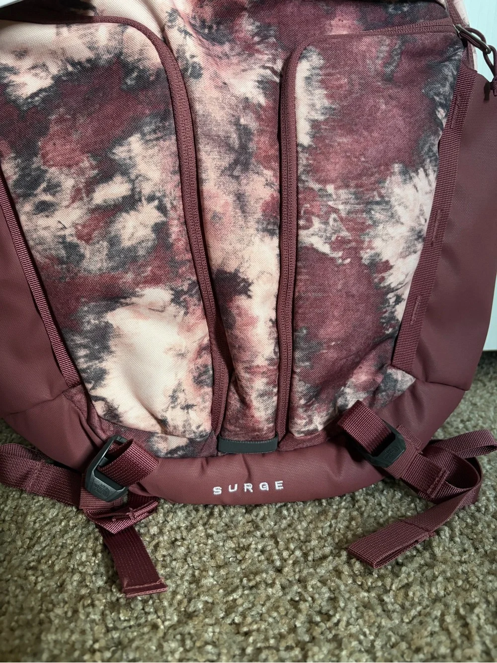 NWT The North Face Surge Women’s Backpack in Wild Ginger Glacier Dye Print/WDGR💖